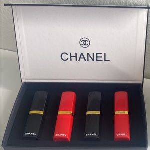 Chanel lipstick set